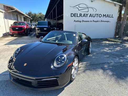 Used 2024 Porsche 911 Carrera S RWD image 2
