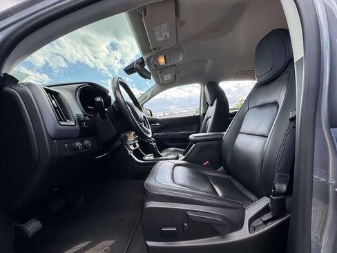 Used 2022 Chevrolet Colorado Z71 AWD/4WD image 13