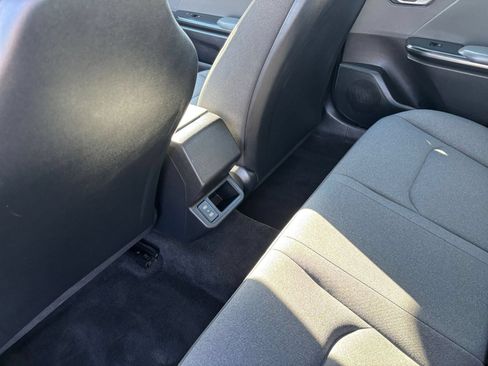 Used 2025 Kia K4 FWD image 23