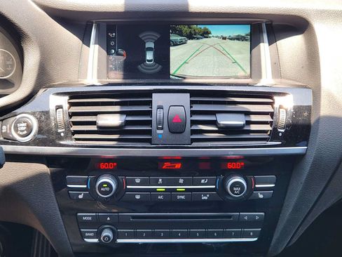 Used 2017 BMW X4 xDrive28i AWD/4WD image 17