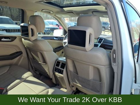 Used 2016 Mercedes-Benz GL 450 4MATIC image 22