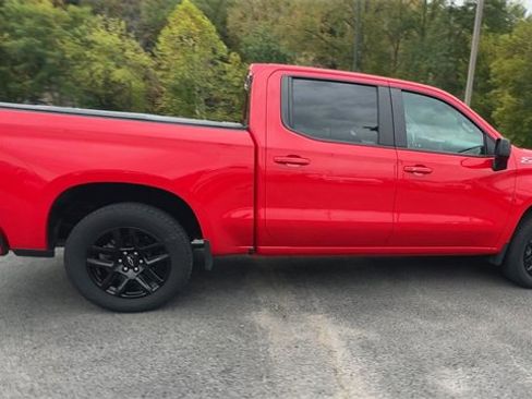 Used 2022 Chevrolet Silverado 1500 RST image 9