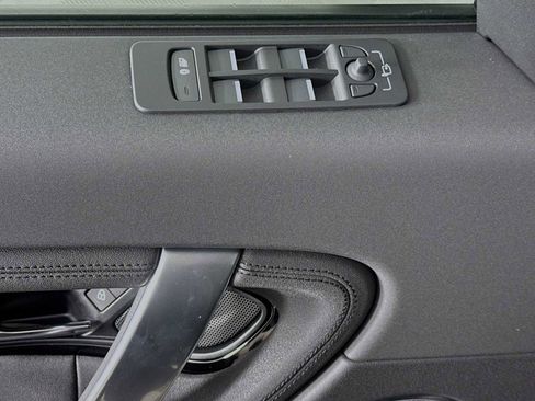 New 2025 Land Rover Discovery Sport S image 18