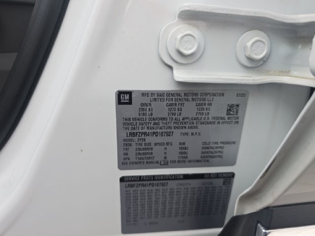 Used 2023 Buick Envision Essence w/ Technology Package I AWD/4WD image 36