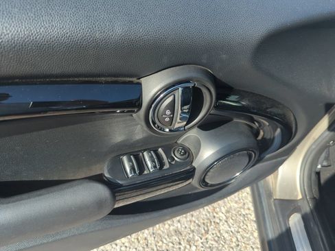 Used 2019 MINI Cooper Convertible FWD image 14