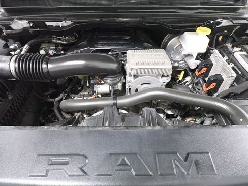 Used 2022 RAM 1500 Limited AWD/4WD image 36