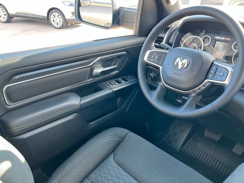 New 2026 RAM 1500 Big Horn AWD/4WD image 11