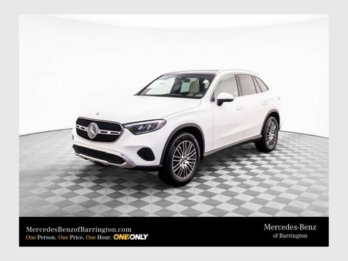 New 2026 Mercedes-Benz GLC 300 4MATIC image 1