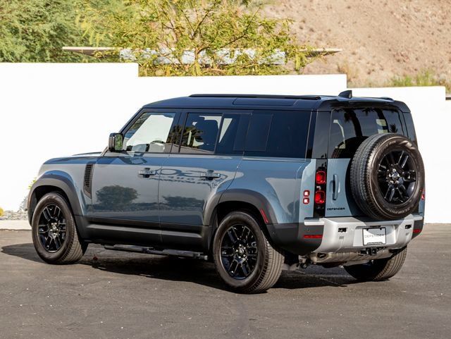 Used 2025 Land Rover Defender 110 S AWD/4WD image 9