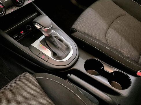 Used 2023 Kia Forte LXS w/ LXS Technology Package image 16