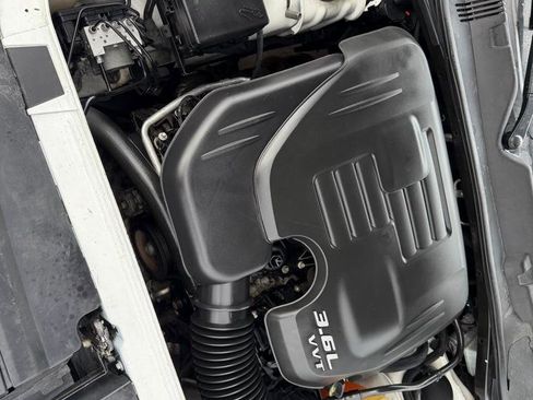 Used 2017 Dodge Challenger SXT image 54