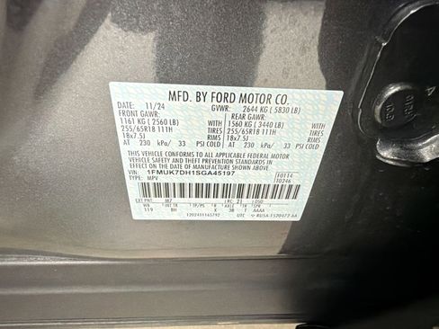 Used 2025 Ford Explorer Active image 19