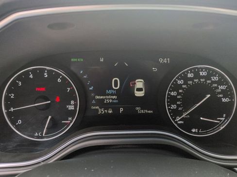 Used 2021 Toyota Avalon Touring image 12