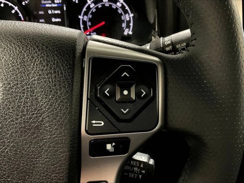 Used 2022 Toyota 4Runner Trail Special Edition image 18