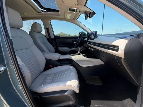 Used 2025 Honda HR-V EX-L image 32