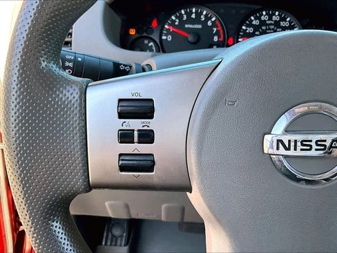 Used 2012 Nissan Frontier SV w/ SV Premium Utility Pkg image 23