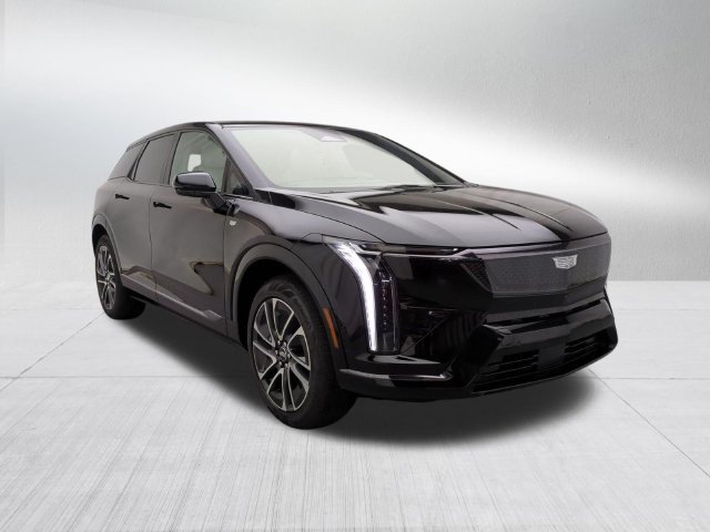 Used 2027 Cadillac Optiq Sport w/ LPO, Floor Liner Package AWD/4WD image 3