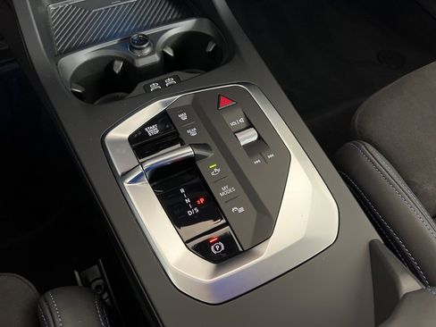 Used 2025 BMW 228i xDrive w/ Technology Package image 21