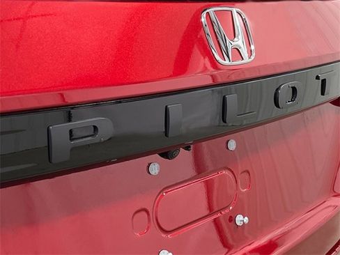 New 2025 Honda Pilot TrailSport image 6