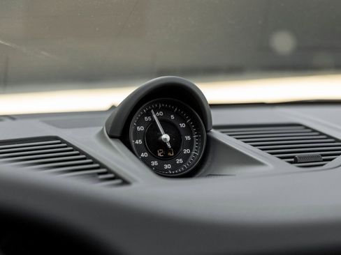 Certified 2020 Porsche 911 Carrera RWD image 27