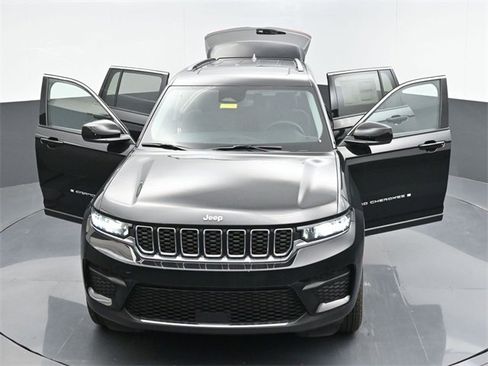 New 2024 Jeep Grand Cherokee Laredo X image 48