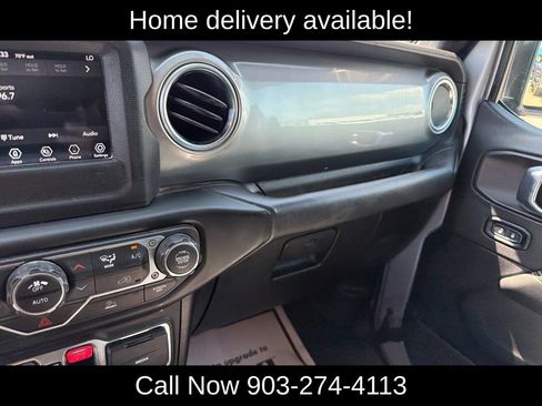 Used 2021 Jeep Wrangler Unlimited Sahara AWD/4WD image 26