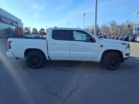 New 2026 Nissan Frontier SV w/ SV Convenience Package RWD image 2