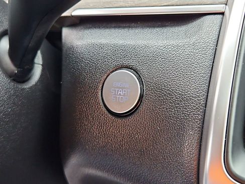 Used 2021 Kia Sorento EX w/ Panoramic Sunroof Package image 16