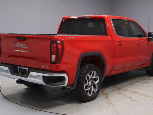 Used 2023 GMC Sierra 1500 SLE AWD/4WD image 13