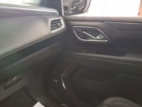 Used 2023 Chevrolet Tahoe LT w/ Luxury Package image 19