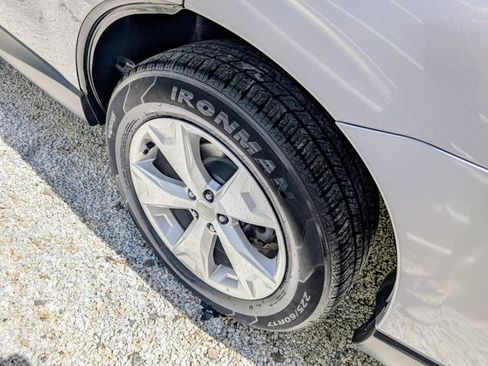 Used 2016 Subaru Forester 2.5i Limited w/ Popular Package #2 AWD/4WD image 15