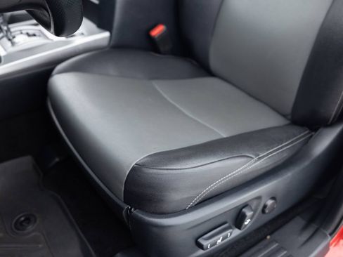 Used 2016 Toyota 4Runner SR5 Premium image 26