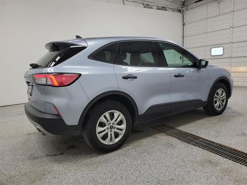 Certified 2022 Ford Escape S image 3