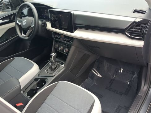 Certified 2025 Volkswagen Taos S FWD image 11