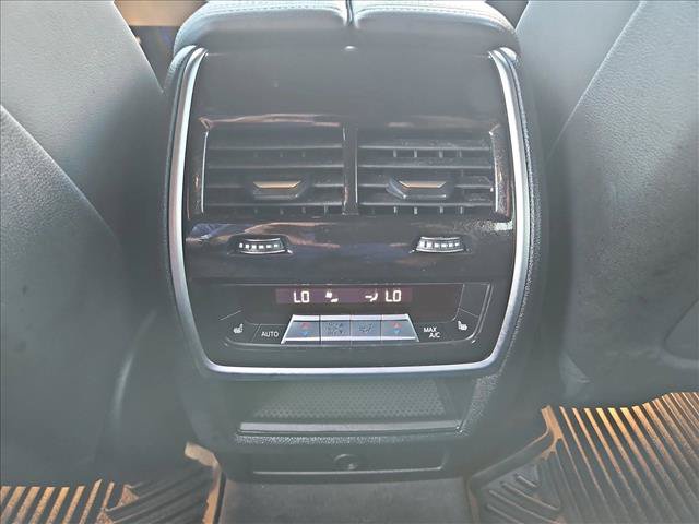 Used 2023 BMW X5 xDrive40i w/ Executive Package AWD/4WD image 19