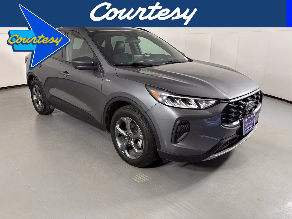 Used 2025 Ford Escape ST-Line FWD image 1