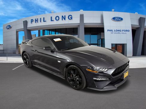Used 2022 Ford Mustang Premium w/ 2.3L High Performance Package RWD image 7