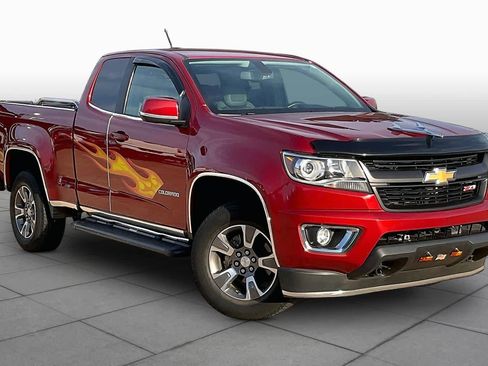 Used 2016 Chevrolet Colorado Z71 AWD/4WD image 3