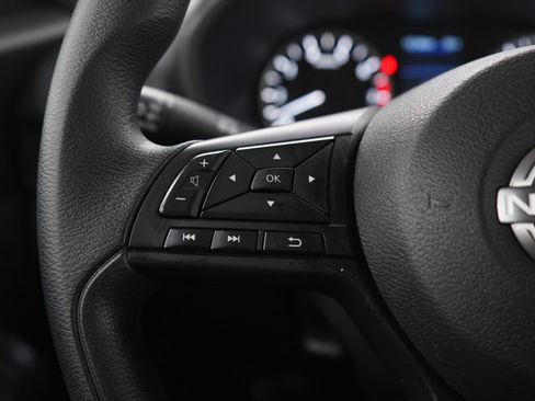 Used 2025 Nissan Sentra S FWD image 23