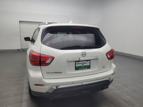 Used 2020 Nissan Pathfinder SL FWD image 6