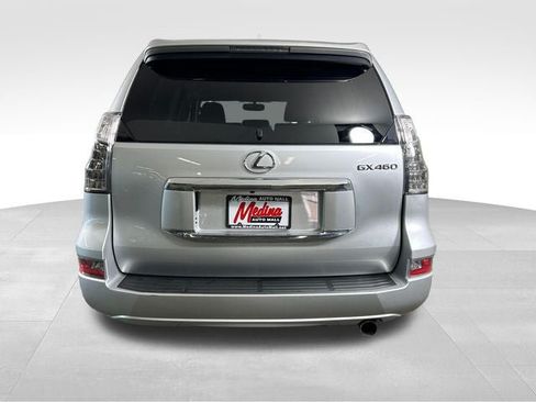 Used 2018 Lexus GX 460 w/ Navigation Package AWD/4WD image 4