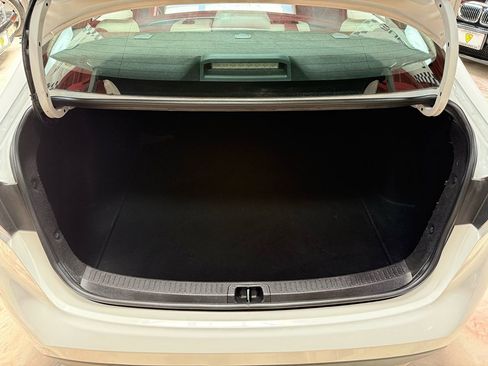 Used 2022 Toyota Corolla LE FWD image 31