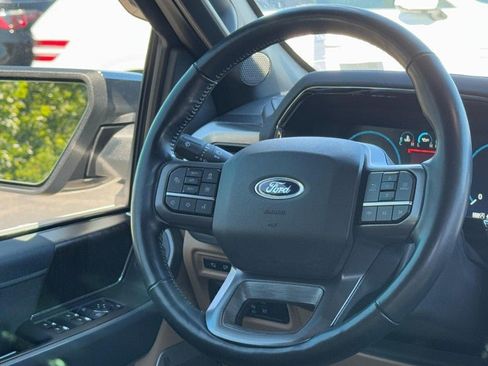Used 2021 Ford F150 Lariat w/ Equipment Group 502A High AWD/4WD image 14