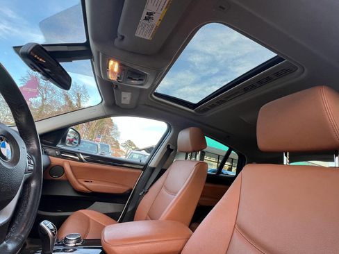 Used 2016 BMW X4 xDrive28i image 12