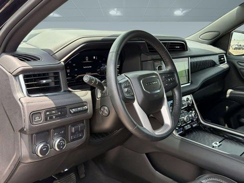 Used 2023 GMC Yukon XL Denali w/ Max Trailering Package RWD image 3