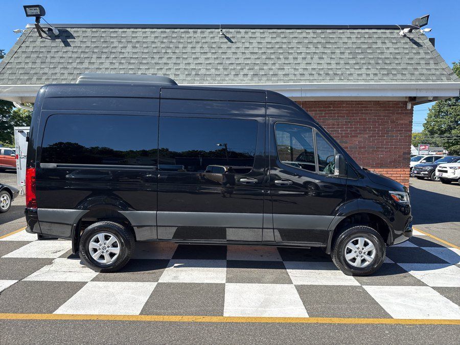 Used 2020 Mercedes-Benz Sprinter 2500 image 2