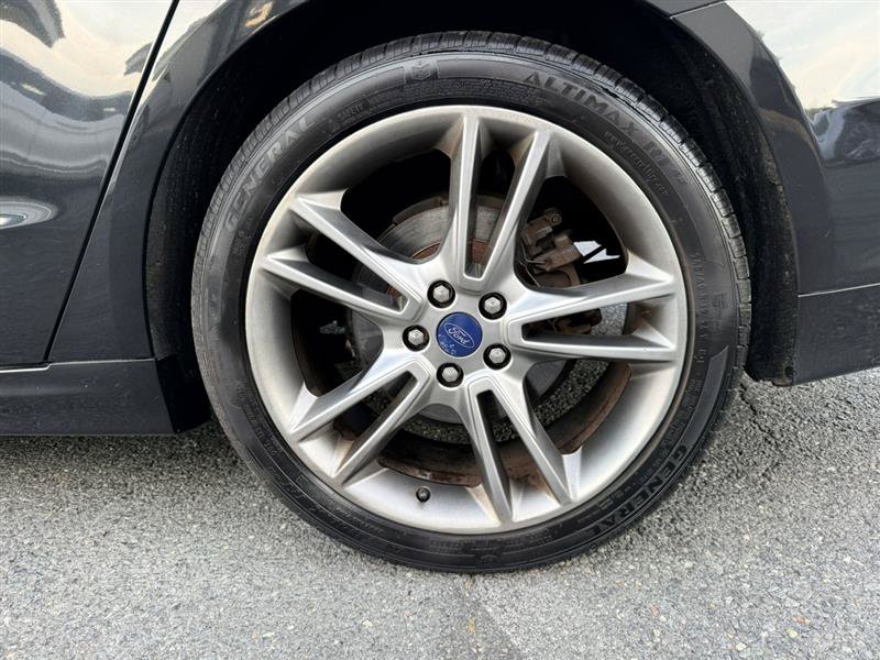 Used 2015 Ford Fusion Titanium AWD/4WD image 9