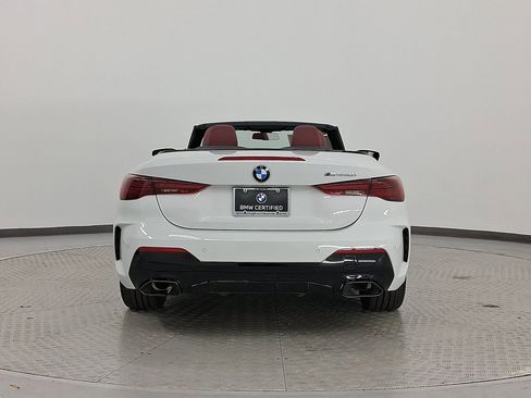 Certified 2025 BMW M440i Convertible w/ Premium Package image 10