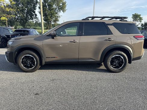 Certified 2024 Nissan Pathfinder Rock Creek AWD/4WD image 6