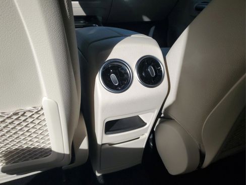 Used 2025 Mercedes-Benz GLA 250 GLA 250 image 14